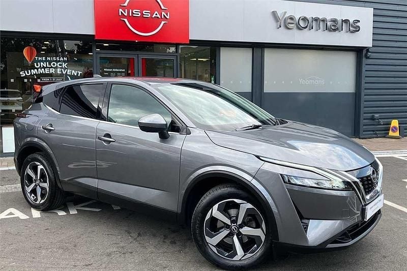 Grey Used 2022 Nissan Qashqai N-Connecta SUV | £21,690 (Fair price) - Image 1/4