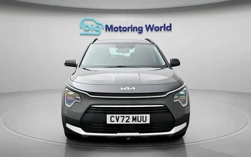 Second-hand Kia Niro 141 CP (103 kW) 2022 Gri SUV