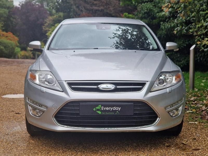 Silver Used 2011 Ford Mondeo Titanium Hatchback | £1,499 (Good price) - Image 1/1
