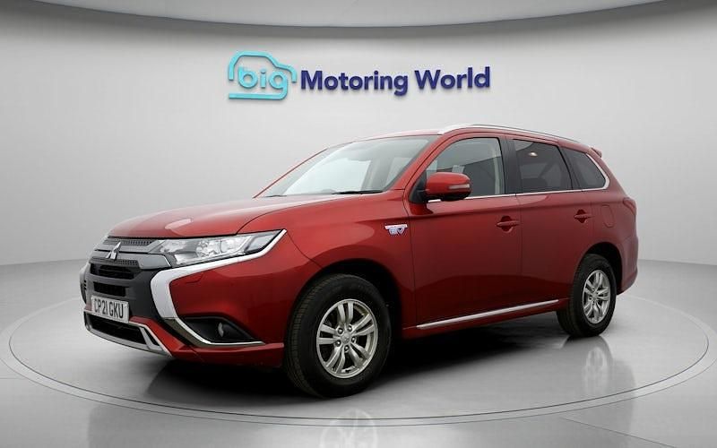 Used Mitsubishi Outlander P-HEV 224 HP (164 kW) 2020 Estate