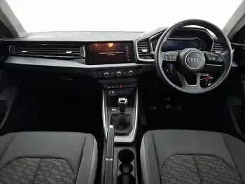 Used Audi A1 Sport 116 HP (85 kW) 2019 White SUV