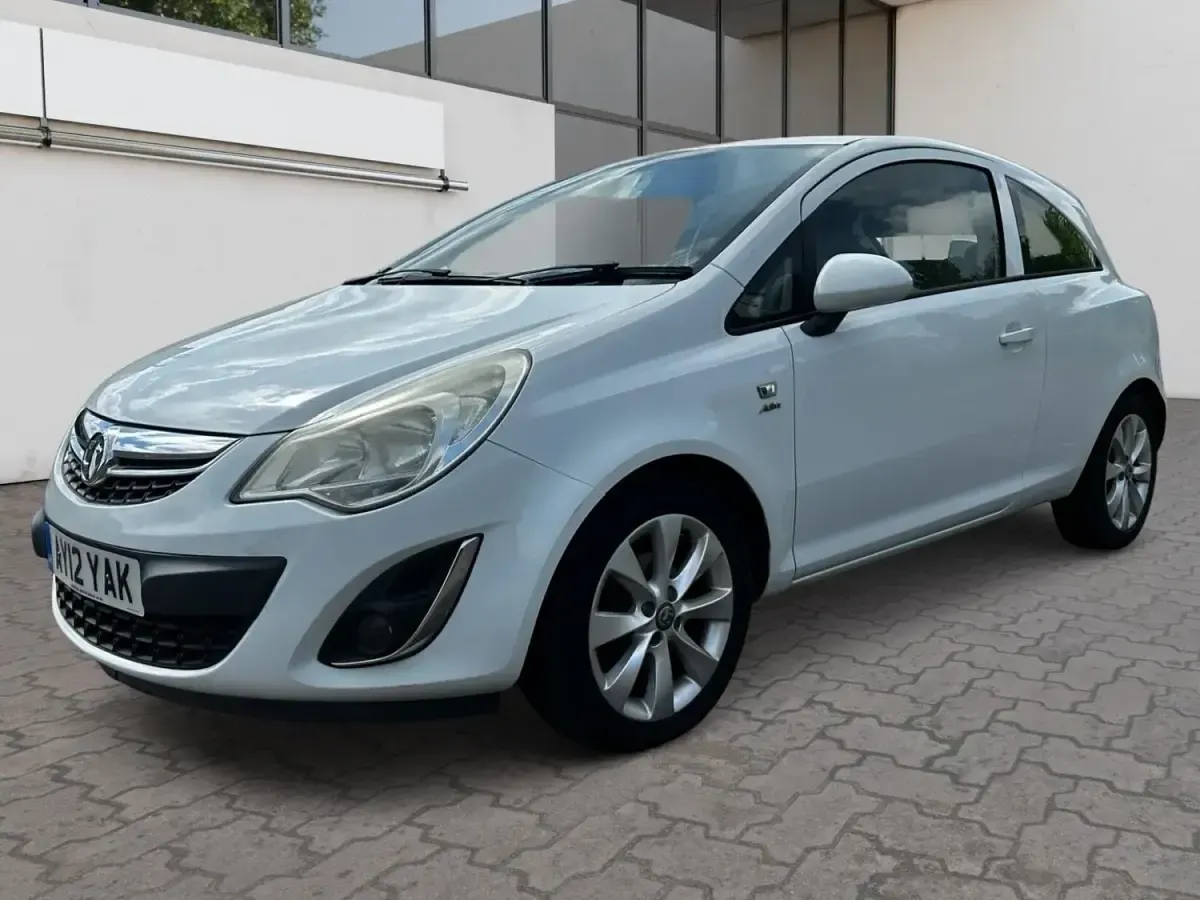 Usado Vauxhall Corsa Active 2012 Branco Citadino