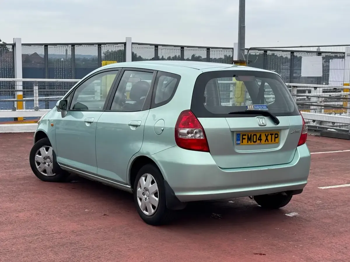 Used Honda Jazz SE 83 HP (61 kW) 2004 Green Hatchback