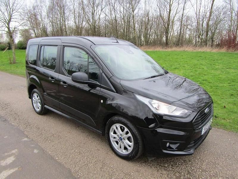 Used Ford Tourneo 2021 Black MPV