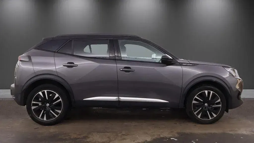 Used Peugeot 2008 GT-line 130 HP (95 kW) 2020 SUV