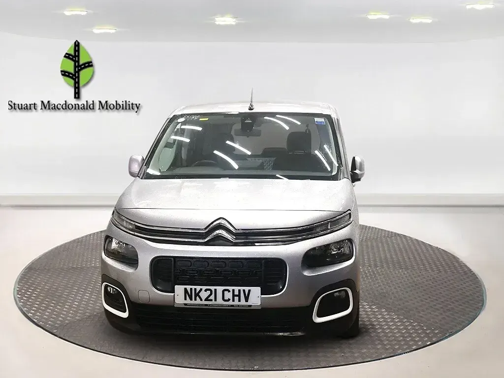 Used Citroën Berlingo Feel 2021 Grey MPV
