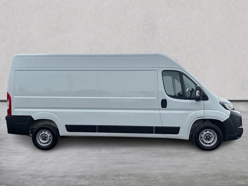 Used Toyota Proace H2 2025 White MPV