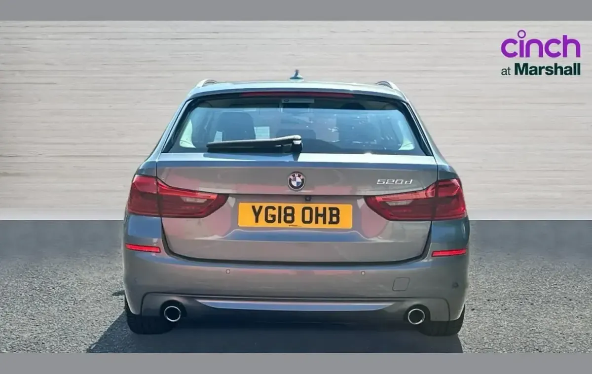 Used BMW 520 Sport Line 190 HP (139 kW) 2018 Blue Estate