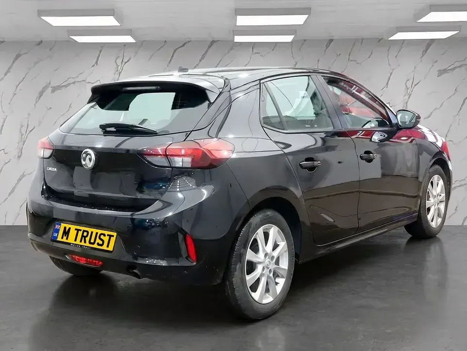 Used Vauxhall Corsa Design Edition 75 HP (55 kW) 2023 Black Hatchback