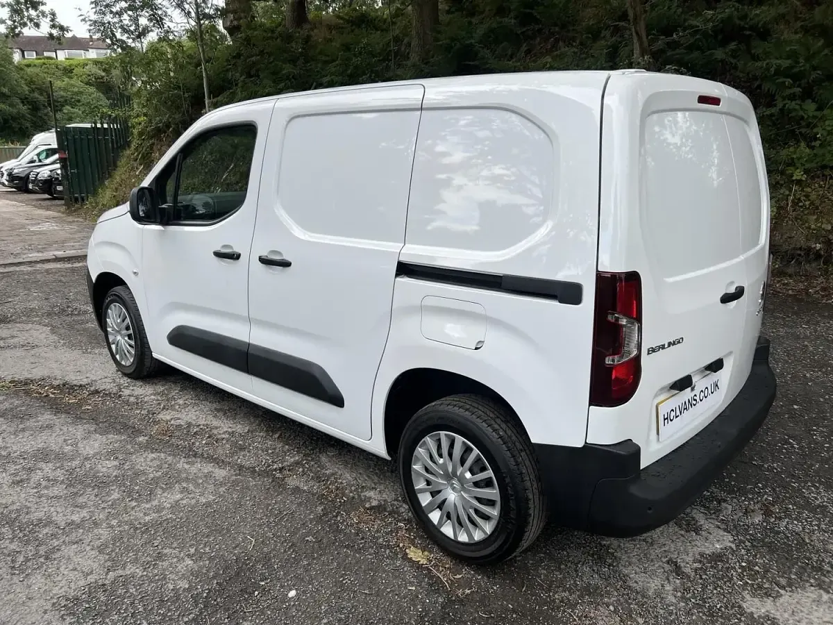 Used Citroën Berlingo 2019 White MPV