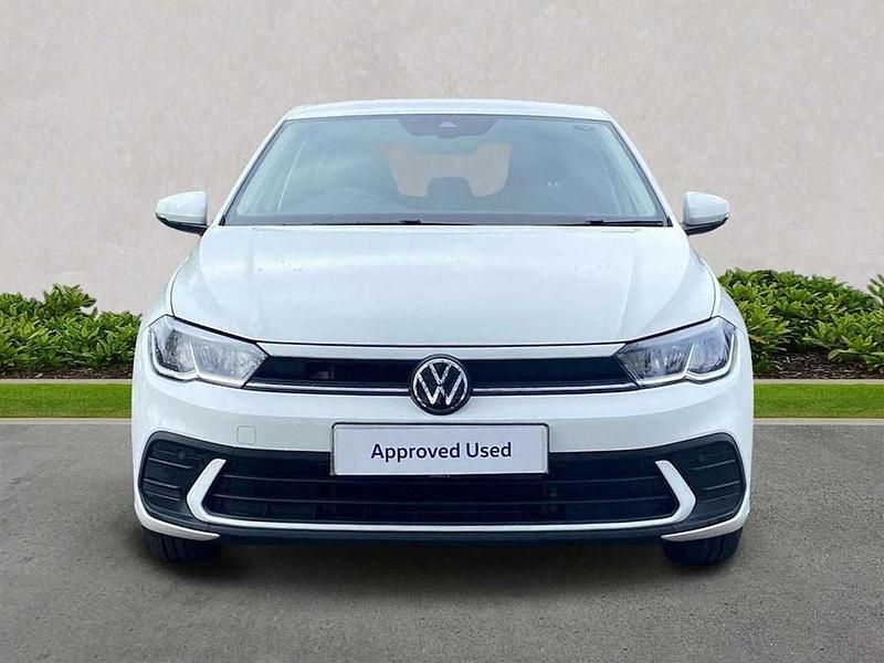 Begagnad VW Polo Life 95 HK (69 kW) 2024 Vit Halvkombi