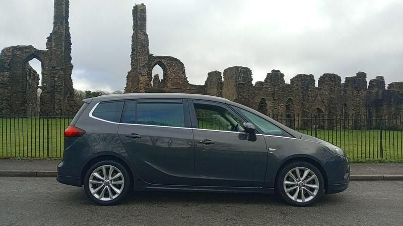 Used Vauxhall Zafira 2014 Grey MPV