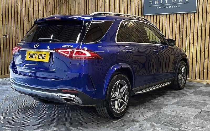 Used Mercedes GLE300 AMG Line Premium 245 HP (180 kW) 2020 Blue Estate