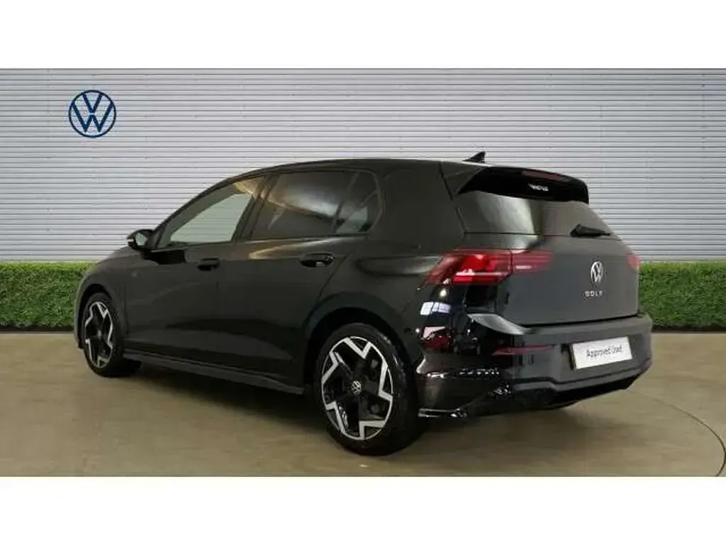 Used VW Golf VIII R-line 150 HP (110 kW) 2025 Black Hatchback