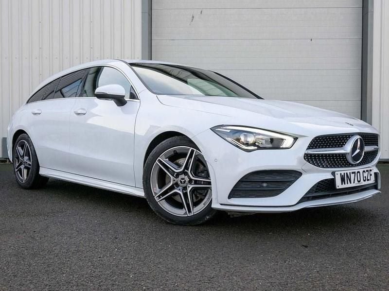 Used Mercedes CLA200 Shooting Brake AMG line 163 HP (119 kW) 2020 White Estate