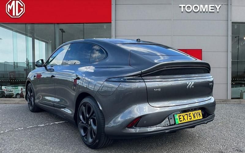 New MG IM6 553 kW (752 HP) 2025 SUV