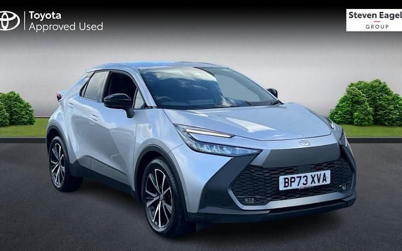 Used Toyota C-HR Design 140 HP (102 kW) 2026 SUV