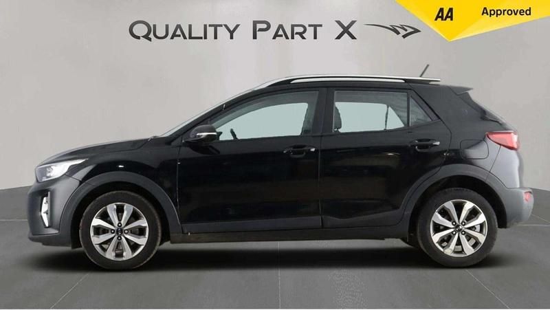 Used Kia Stonic 100 HP (73 kW) 2021 Black SUV