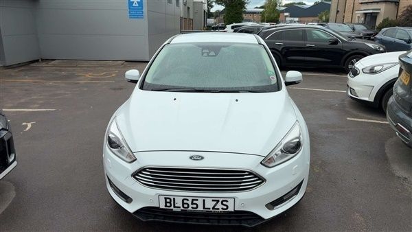 White Used 2015 Ford Focus Titanium X Hatchback | £5,995 (Expensive) - Image 1/1