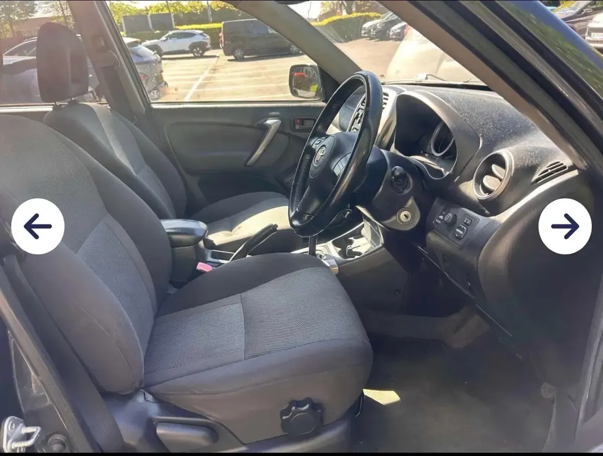 Used Toyota RAV4 147 HP (108 kW) 2005 Grey SUV