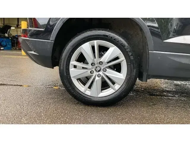 Used Skoda Karoq SE 150 HP (110 kW) 2025 Black SUV