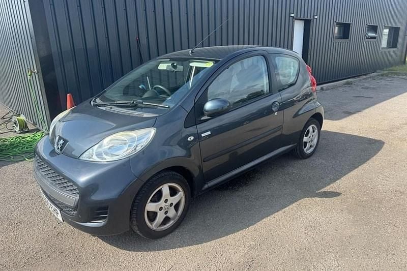Orange Used 2009 Peugeot 107 Hatchback | £1,995 (Good price) - Image 1/1