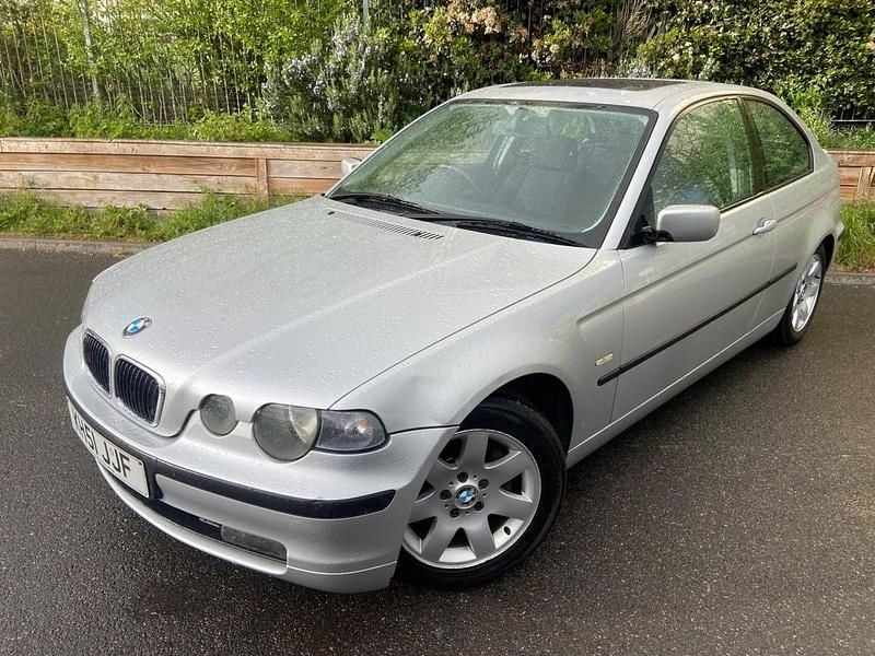 Used BMW 316 Compact 115 HP (84 kW) 2002 Silver Hatchback