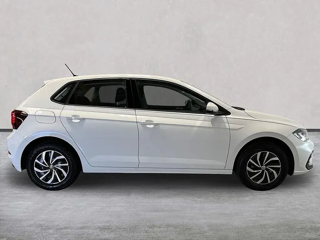 New VW Polo Life 95 HP (69 kW) 2026 White Hatchback