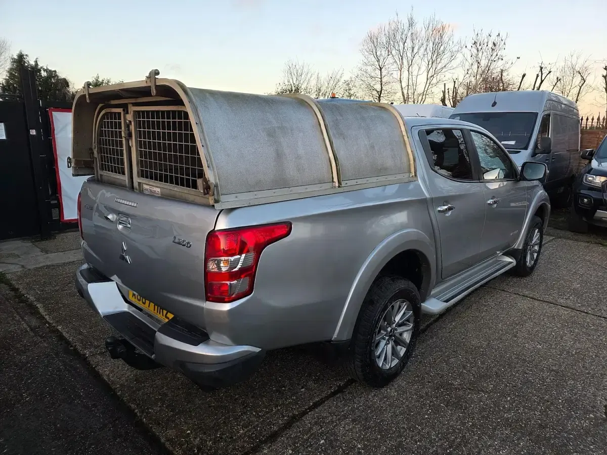 Used Mitsubishi L200 Warrior 2017 Silver Pickup