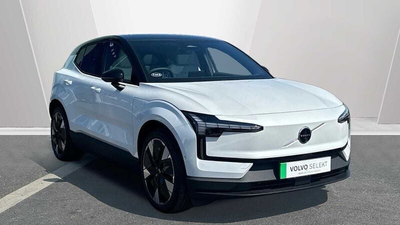 Black Used 2025 Volvo EX30 Performance SUV | £33,950 (Good price) - Image 1/3