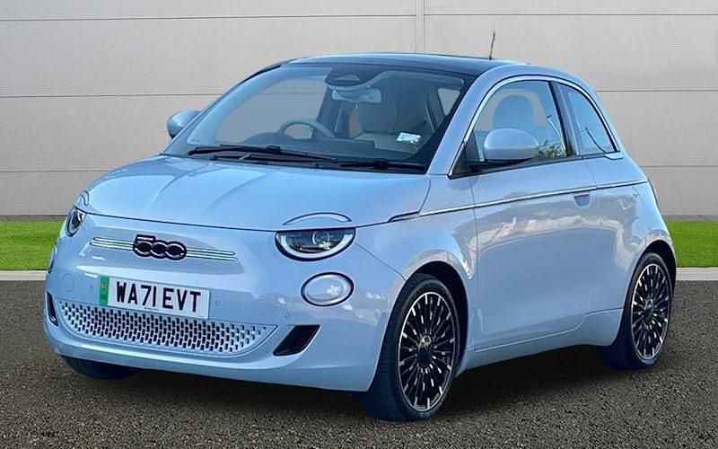 Used Fiat 500e La Prima 86 kW (118 HP) 2026 Hatchback