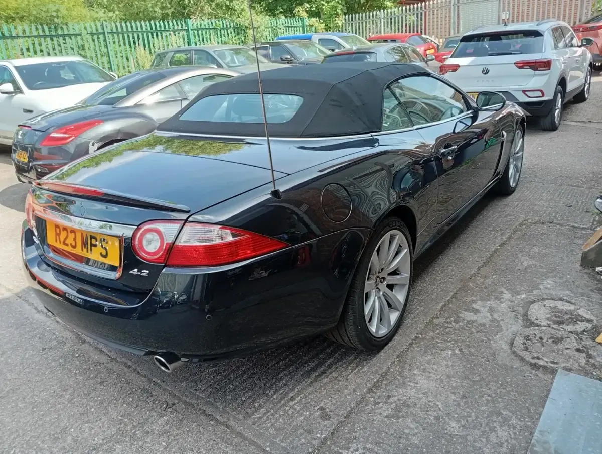 Used Jaguar XK 300 HP (220 kW) 2006 Black Cabriolet