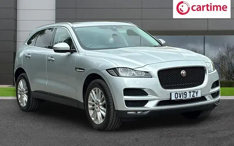 Used Jaguar F-Pace Portfolio 180 HP (132 kW) 2019 SUV