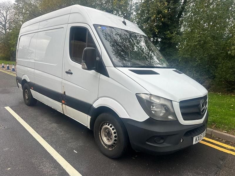 White Used 2015 Mercedes Sprinter Van | £3,990 (Fair price) - Image 1/4