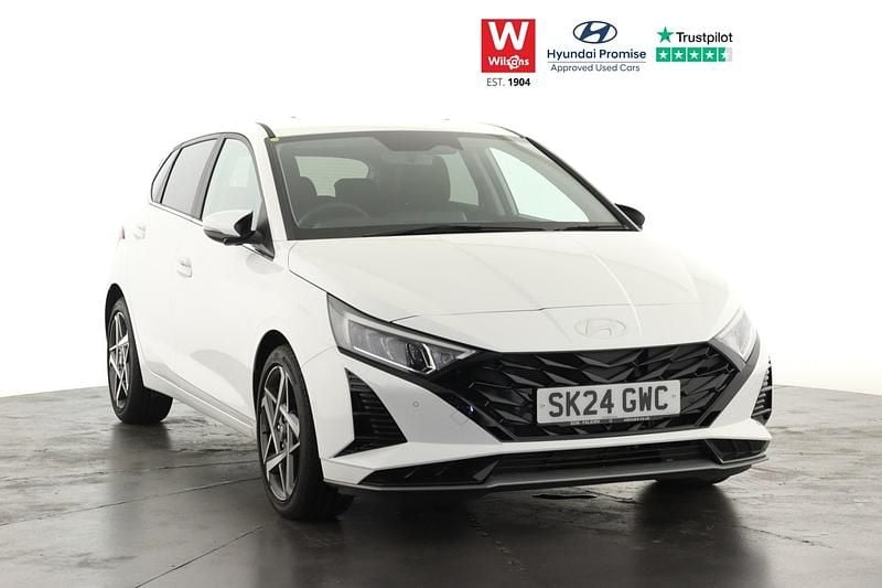 White Used 2024 Hyundai i20 Premium Hatchback | £16,995 (Fair price) - Image 1/3