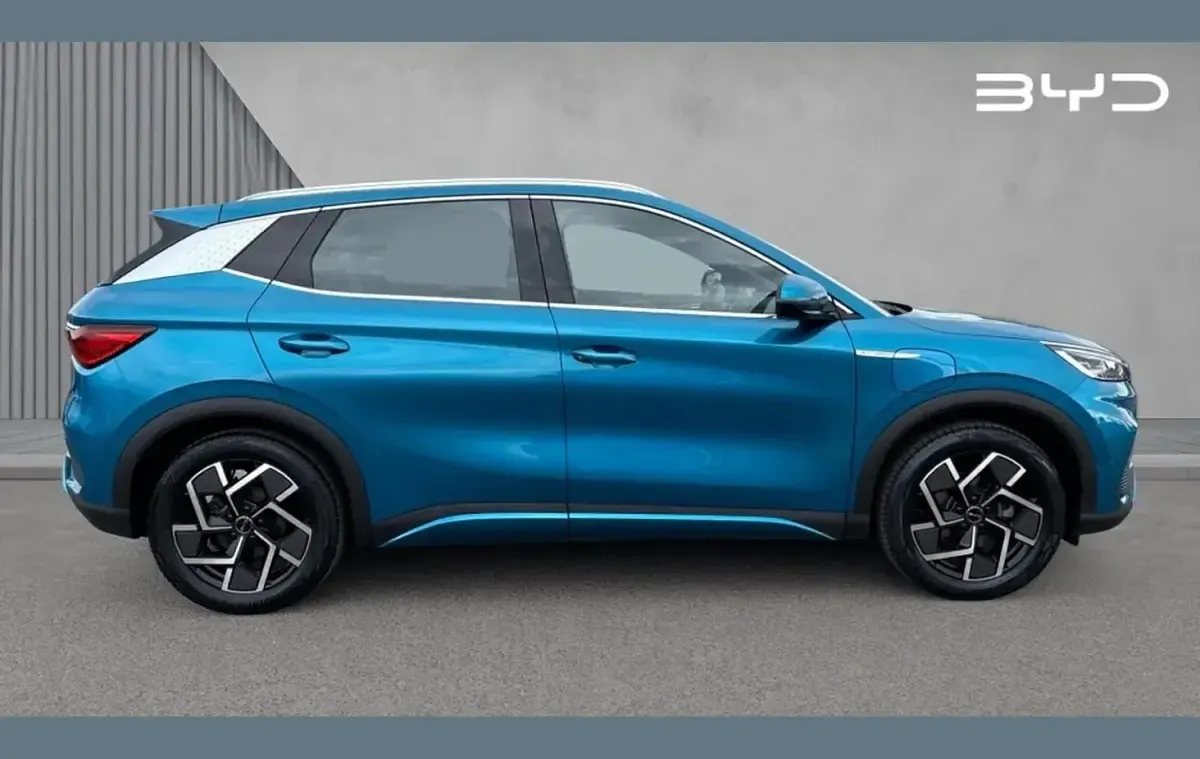 Used BYD Atto 3 Design 150 kW (204 HP) 2024 Blue SUV