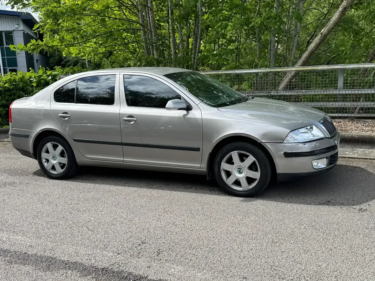 Used Skoda Octavia Elegance 140 HP (102 kW) 2008 Beige Hatchback