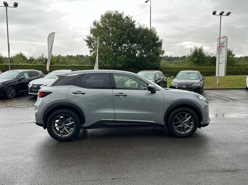 Unknown Used 2025 Lexus LBX SUV | £30,785 (Fair price) - Image 1/1