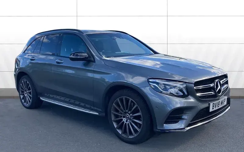 Used Mercedes GLC250 AMG Line Premium Plus 211 HP (155 kW) 2018 SUV