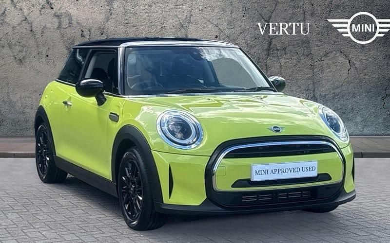 Usado Mini Cooper Classic 136 HP (100 kW) 2023 Citadino