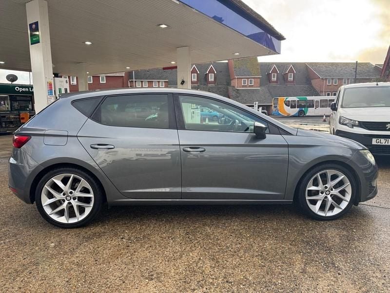 Used Seat Leon FR 150 HP (110 kW) 2015 Grey Hatchback