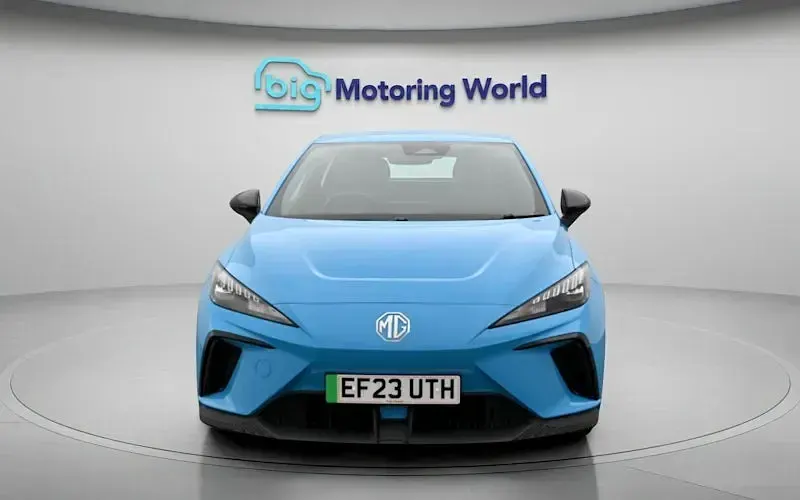 Used MG MG4 EV SE 319 kW (435 HP) 2023 Blue Hatchback