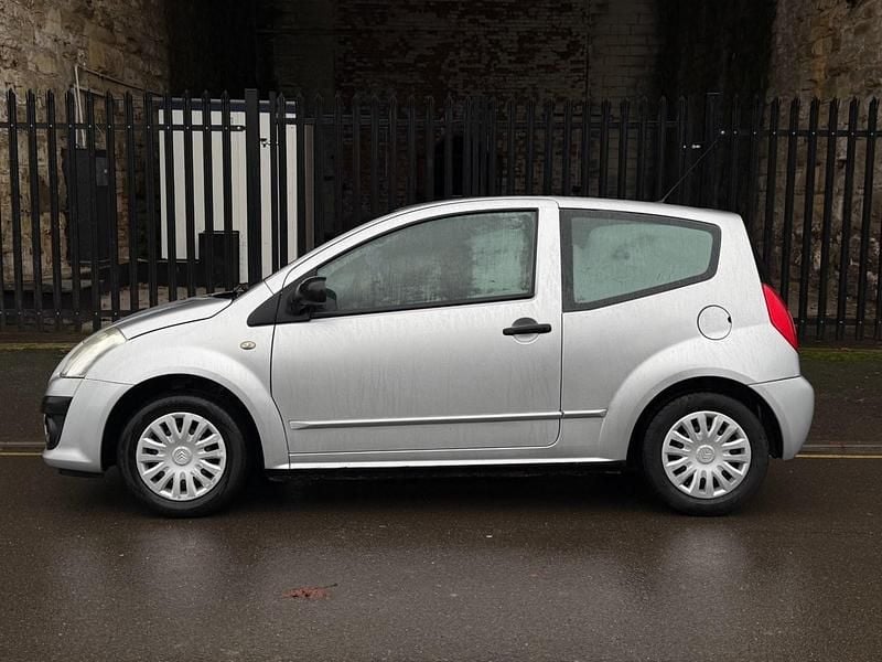 Used Citroën C2 VTR Sport 75 HP (55 kW) 2009 Silver Hatchback