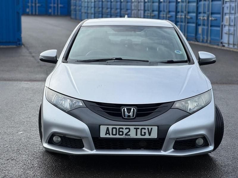 Used Honda Civic ES 120 HP (88 kW) 2013 Silver Hatchback