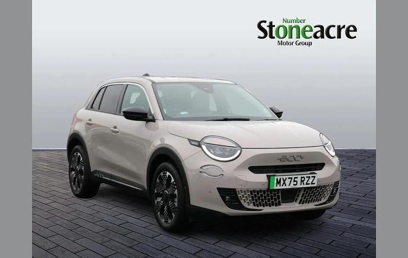 Beige New 2025 Fiat 600 La Prima SUV | £22,495 - Image 1/2