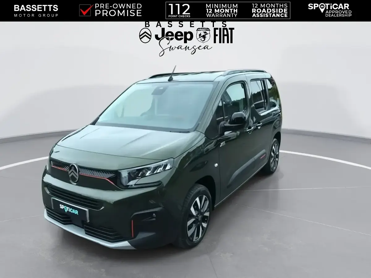 Used Citroën e-Berlingo 100 kW (136 HP) 2025 Green MPV