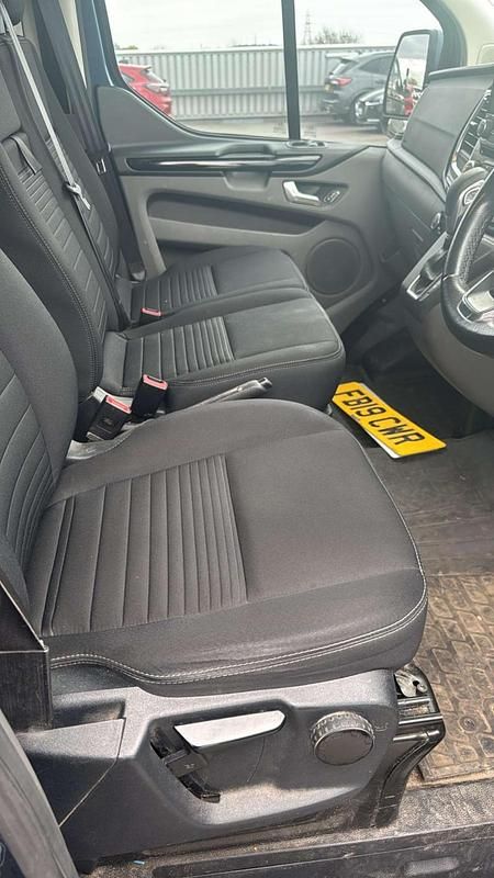 Used Ford Transit Custom Limited 170 HP (125 kW) 2019 Blue Van