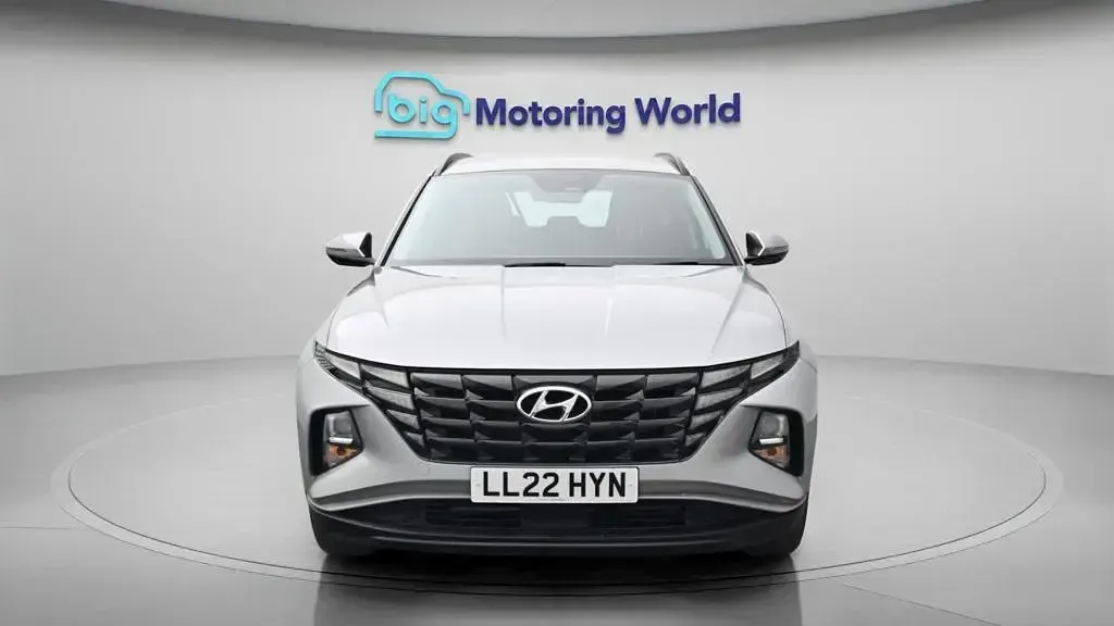 Used Hyundai Tucson SE 230 HP (169 kW) 2022 Silver SUV