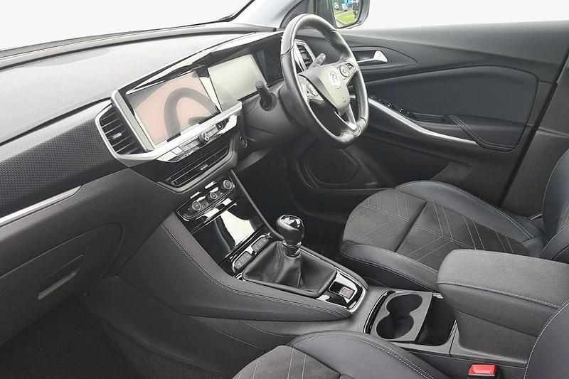 Used Vauxhall Grandland X Ultimate 128 HP (94 kW) 2023 Grey SUV