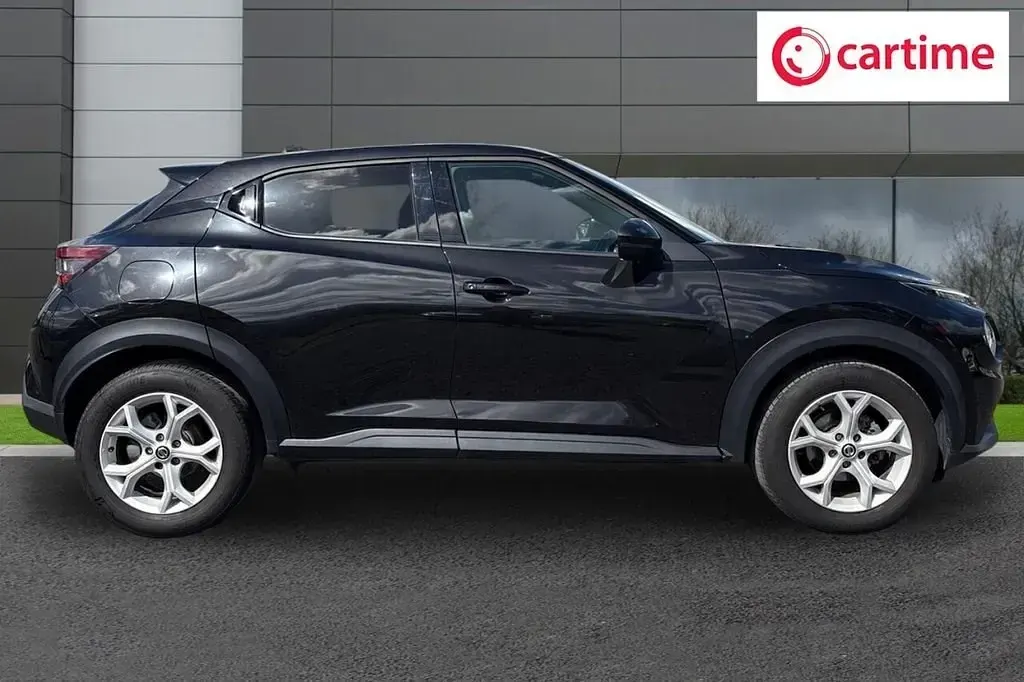 Gebraucht Nissan Juke N-Connecta 114 PS (83 kW) 2020 Schwarz SUV